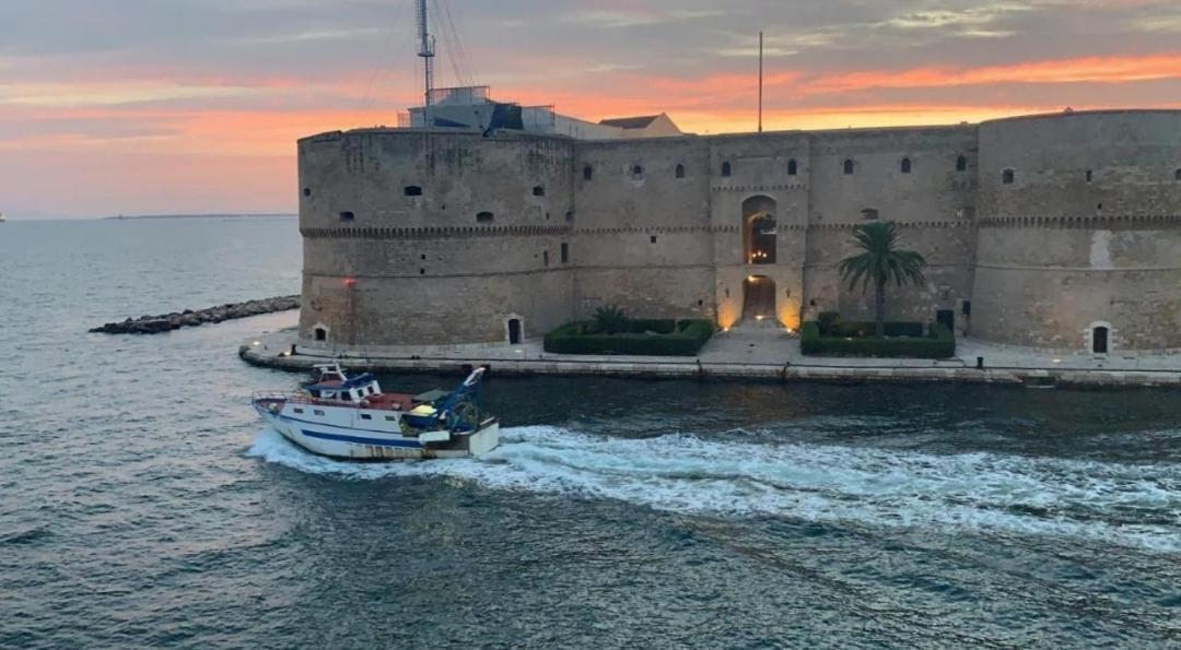 L'Incanto Taranto Exteriör bild